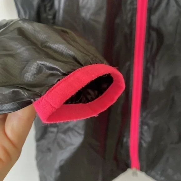 NIKE GOLF Dri Fit Jacket Women's XS Black Pink Lightweight Removable Sleeves - Picture 8 of 10